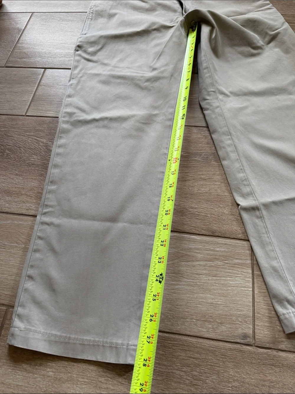 Banana Republic Straight Fit Gavin Chinos 31 / 30